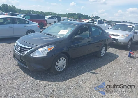 2017 Nissan Versa 1.6 S+ из США, поврежденный, VIN 3N1CN7AP8HL905803